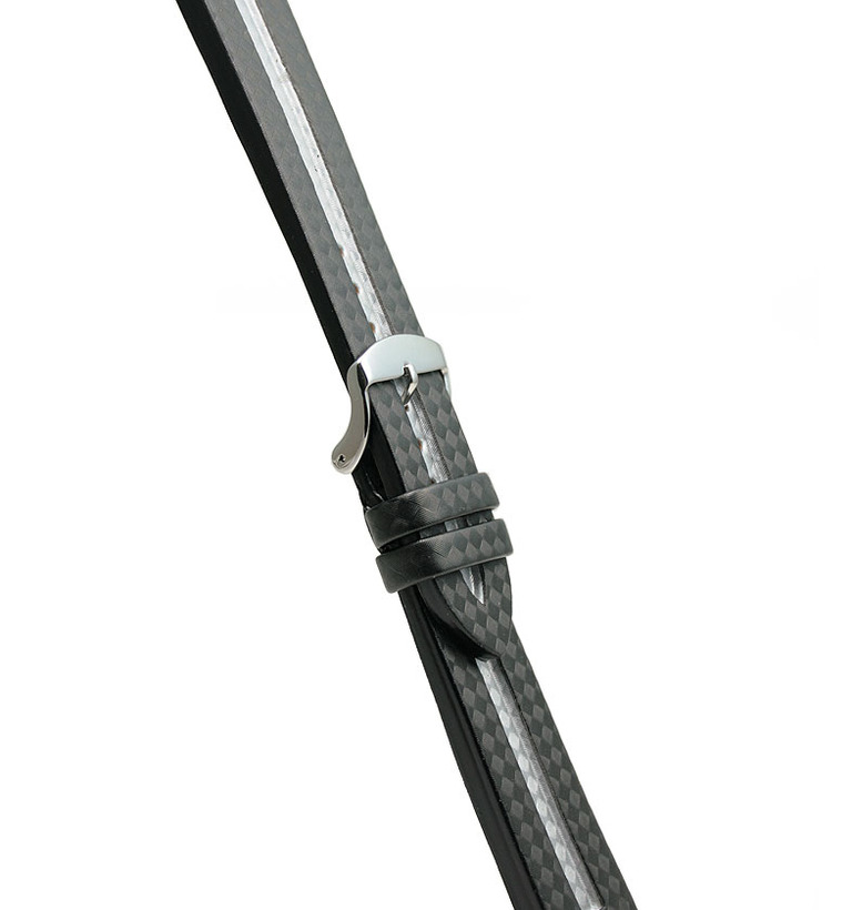 バンビ カーボン型押し 合成皮革 ブラック　シルバーライン イメージ2